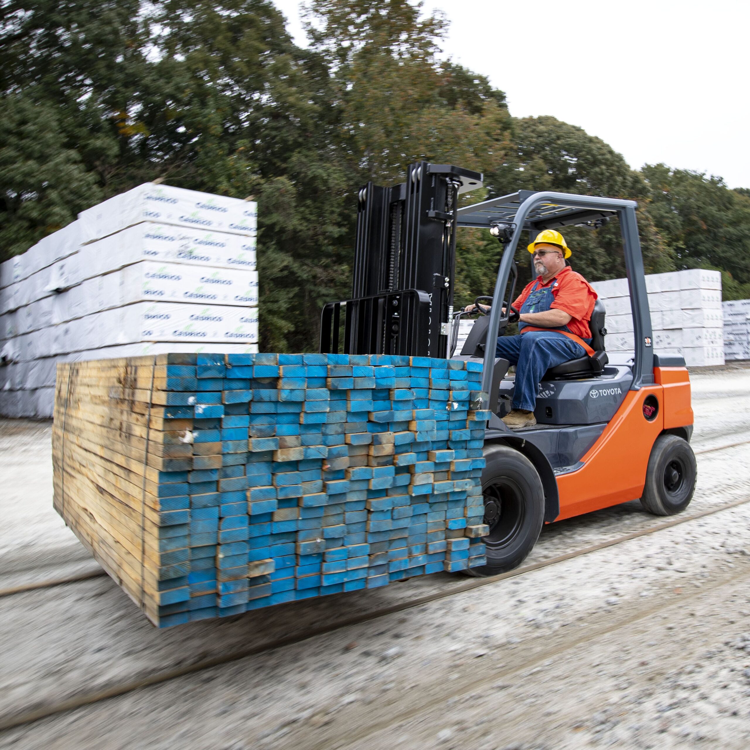 5,000 lb. Gas/LP or Diesel Warehouse Forklift, Cushion Tires - Image 5