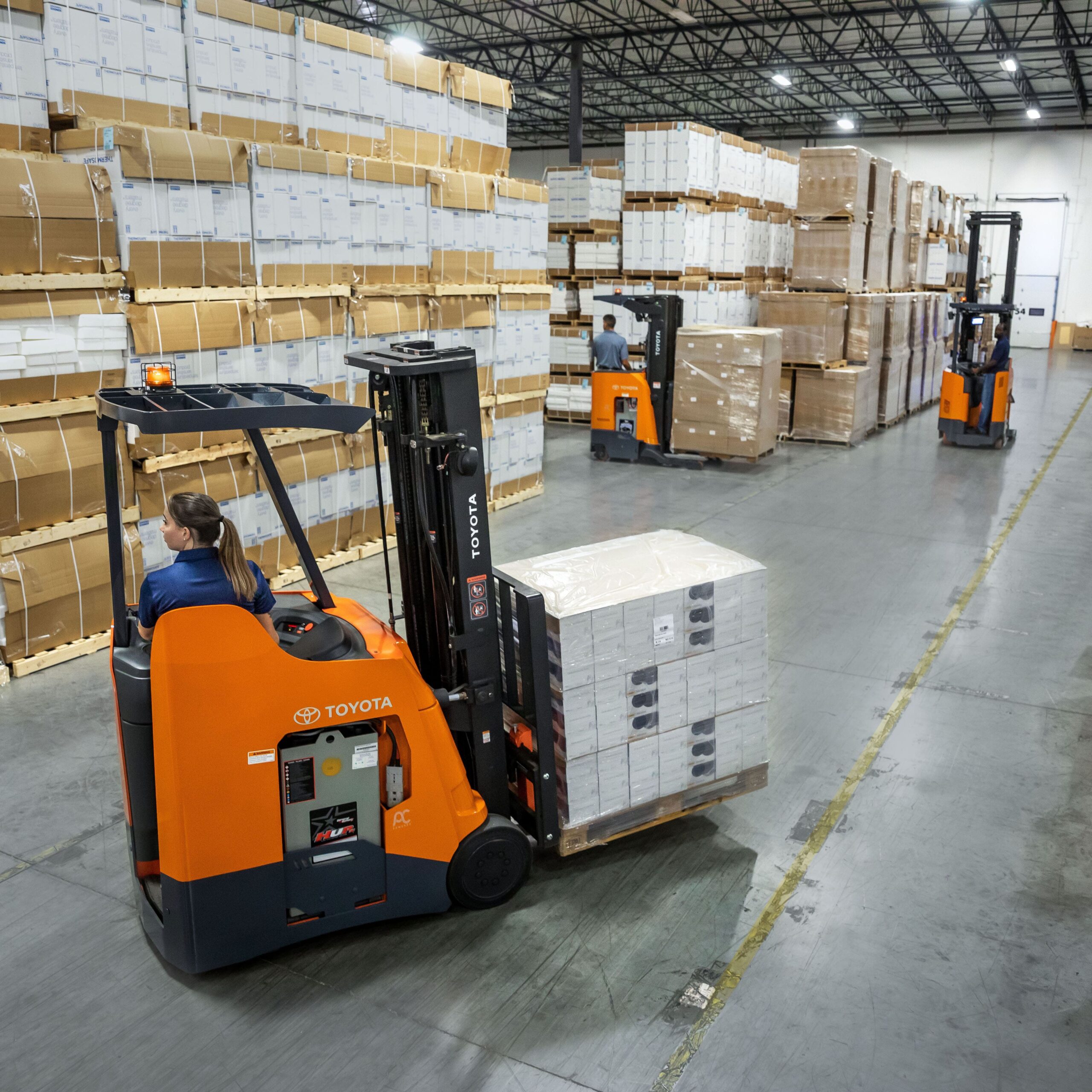 4,000 lb. Stand-Up Electric Warehouse Forklift, Cushion or Poly Tires - Image 3